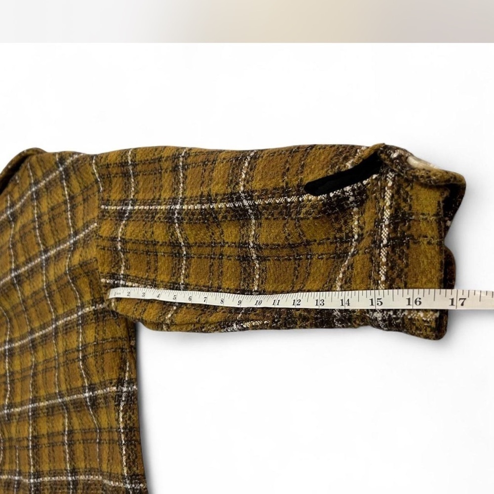 Plaid Cropped Button Up Blazer Flannel Boxy & Thick by |Ellison| Woman's Medium - Picture 8 of 8